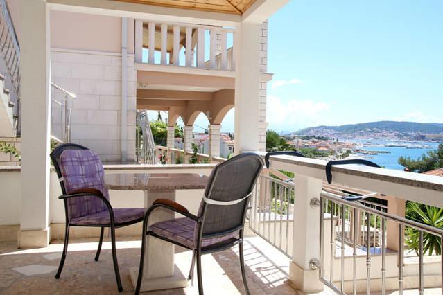 Villa Rosanda Apartments Trogir Zewnętrze zdjęcie